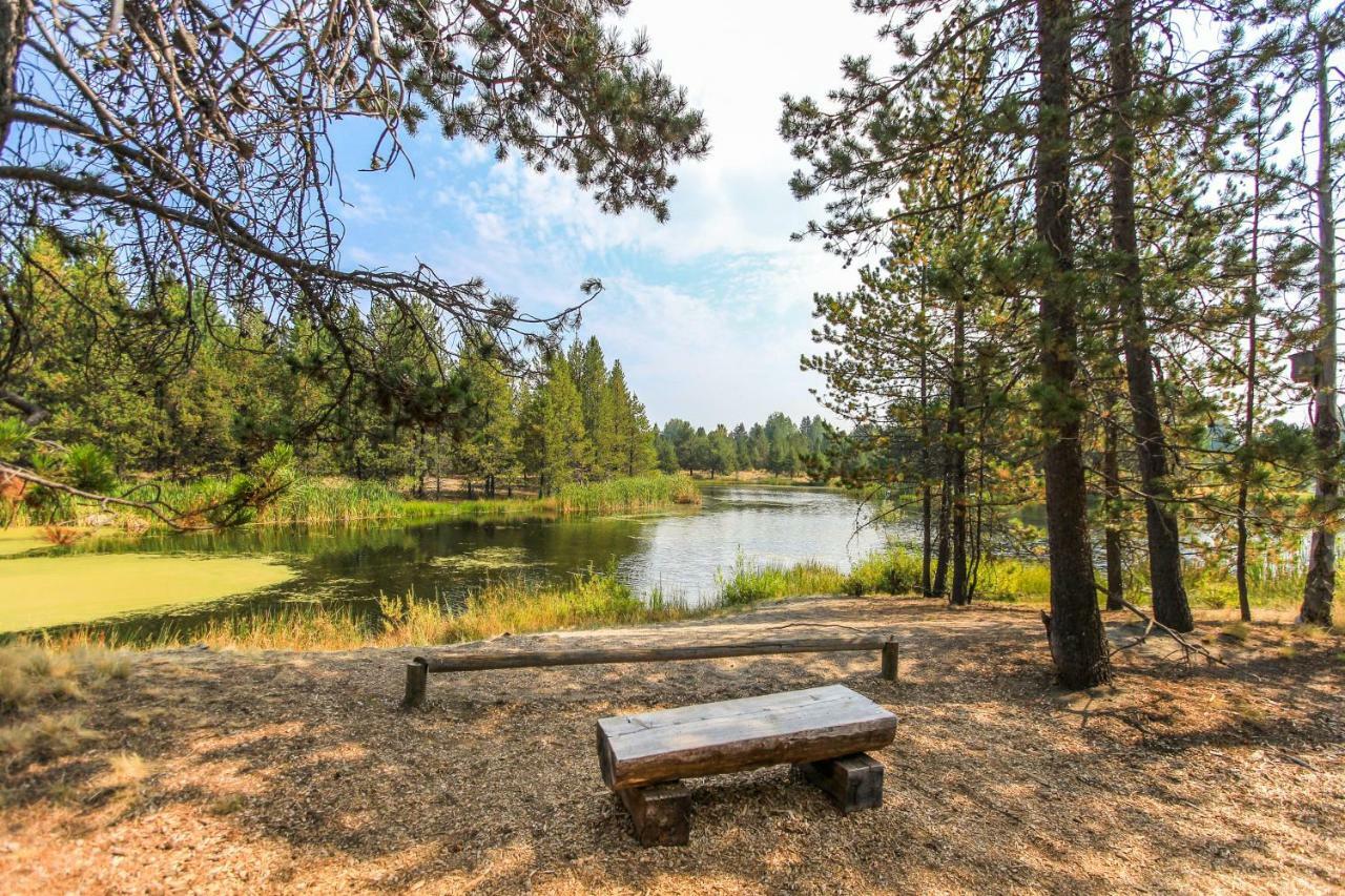 Ranch Cabin 12 | Discover Sunriver Villa Luaran gambar